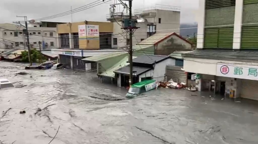 馬太鞍溪堰塞湖釀災　中央4單位成立前進協調所