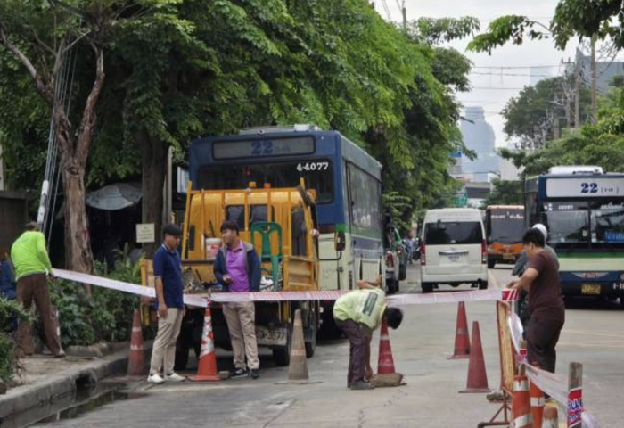 道路下陷　曼谷央區封閉兩車道
