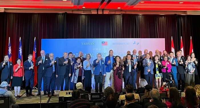 溫哥華雙十國慶  洋溢濃濃台加原民風