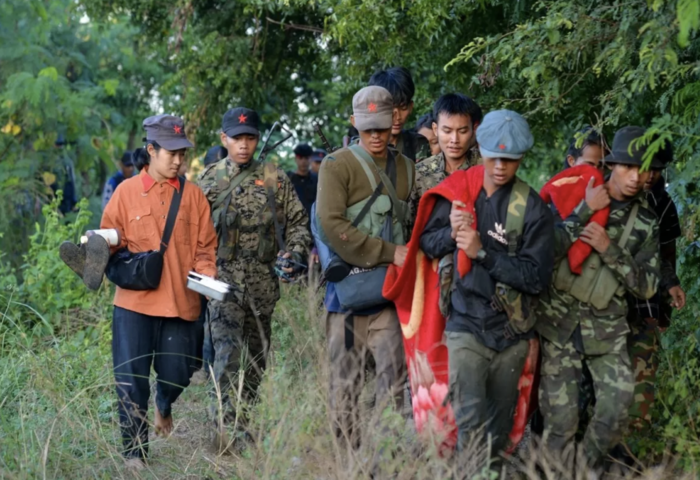 緬軍轟炸燈節　平民死傷慘重
