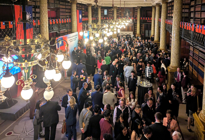 駐英國代表處國慶酒會　英議員：台灣有權參與國際