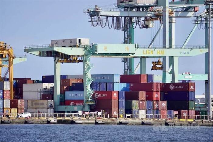 AI需求爆發　中經院大幅上修全年經濟成長率至5.45%