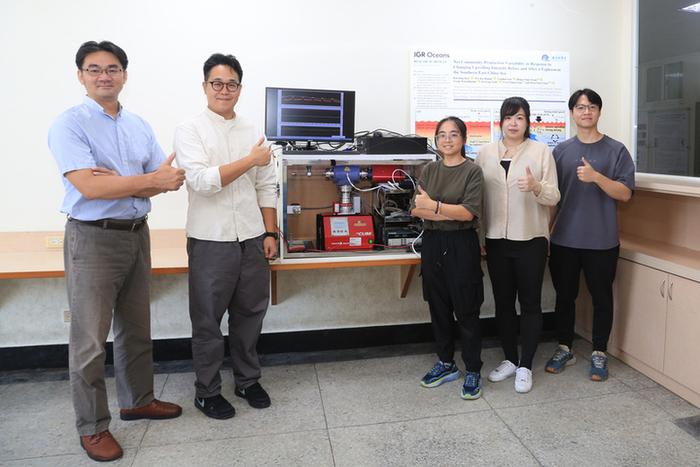 颱風幫海洋深呼吸　中山大學揭密東海湧升區碳循環