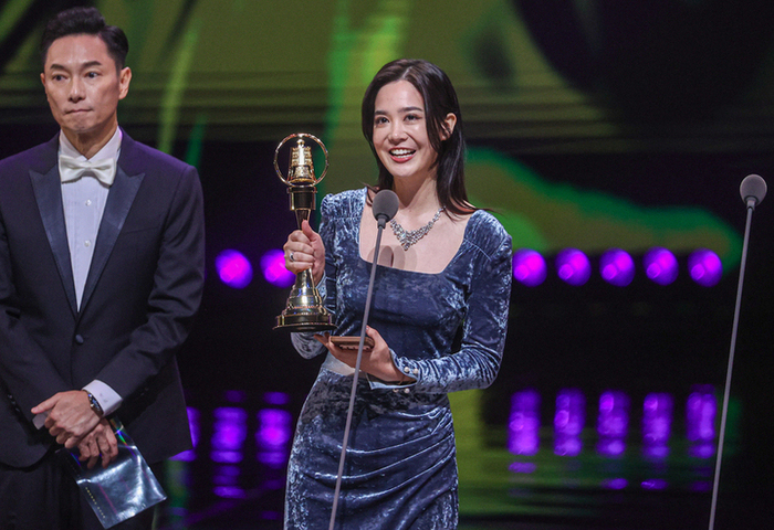 泰籍黃可欣獲金鐘迷你劇新人獎  感謝台灣演出機會