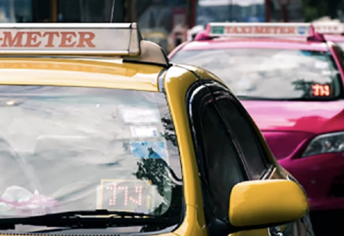 交通部暫緩調漲計程車資　推QR碼制止拒載