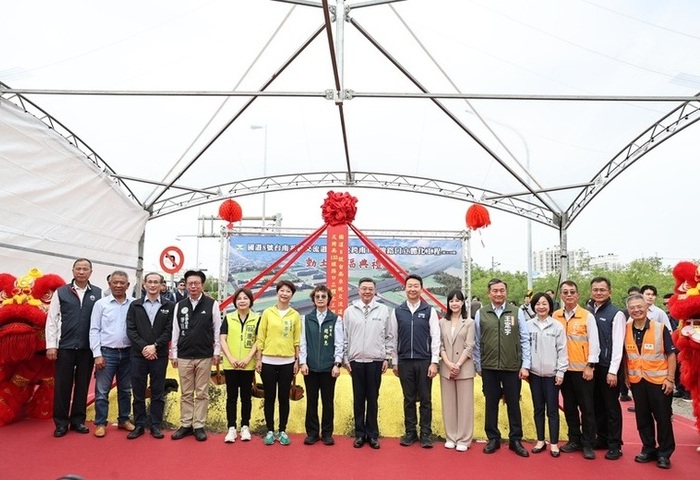 卓榮泰：交通建設做好 產業才能發展