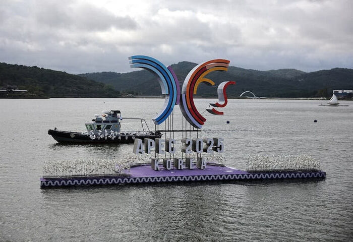 川普、黃仁勳都來了  關稅戰火下APEC峰會問答一次看