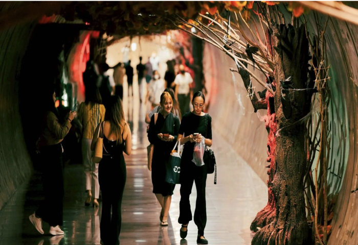  曼谷Samyan Mitrtown幻化魔森林隧道　萬聖節限定登場