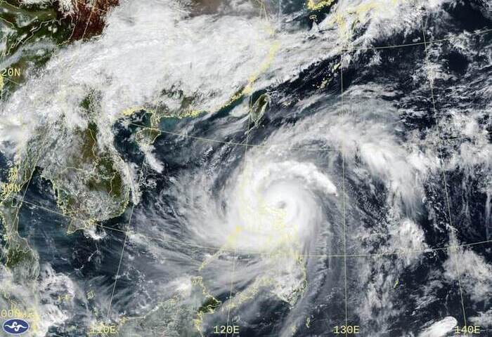 超級颱風鳳凰預計深夜登陸菲律賓　10萬人大撤離