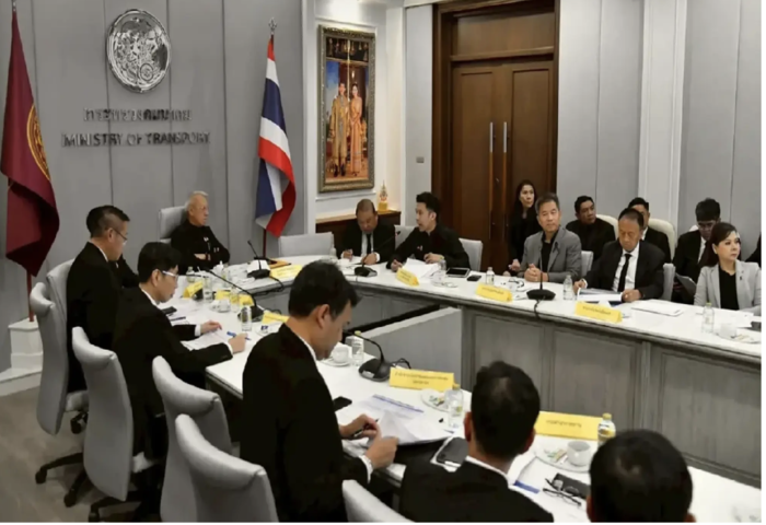 航企盼降稅　燃油稅調降提案出爐