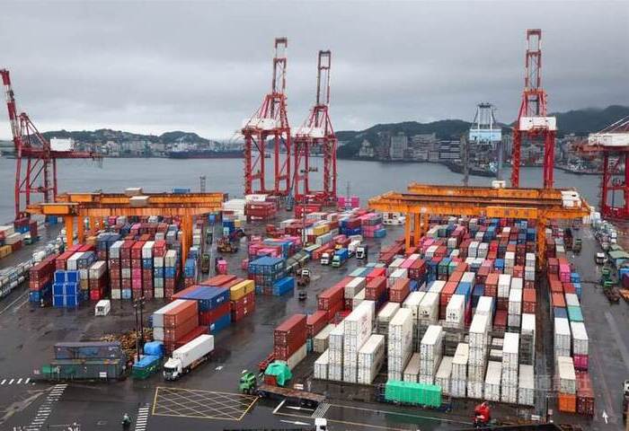 主計長：台灣AI地位頂尖  今年經濟成長率可望趨近6%