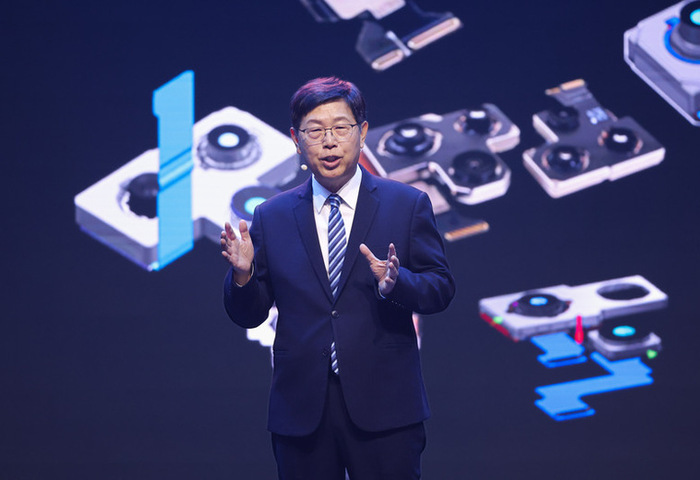 鴻海科技日　劉揚偉：推動Foxconn Inside