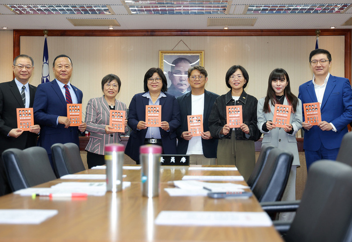 劉世芳籲民眾看全民安全指引　資訊勝小紅書