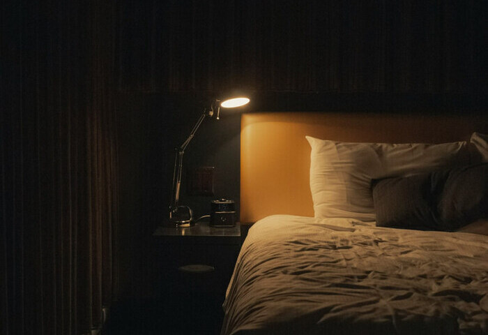 手機滑到睡著傷身 醫：亮光入睡糖尿病風險增67%