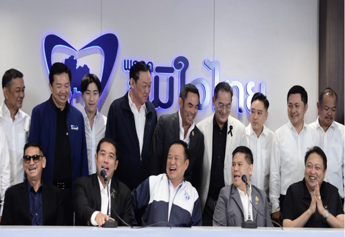 政治勢力轉向加速　多方力挺步入藍營陣線