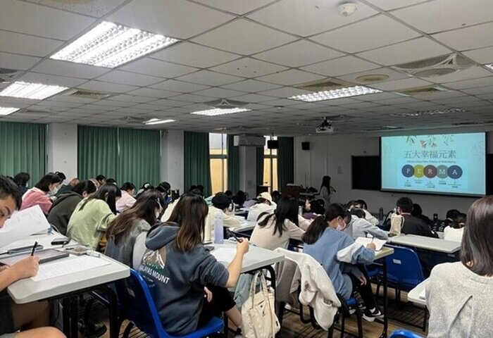 大學推情緒管理課  教學生自我照顧提升心理韌性
