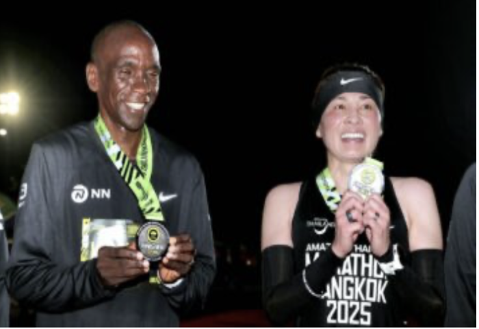 王后完成半馬挑戰　與基普喬格同跑曼谷賽事