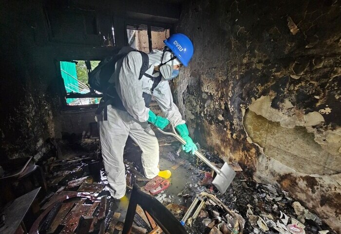 宏福苑火場內情況曝光  滿目瘡痍全屋盡毀