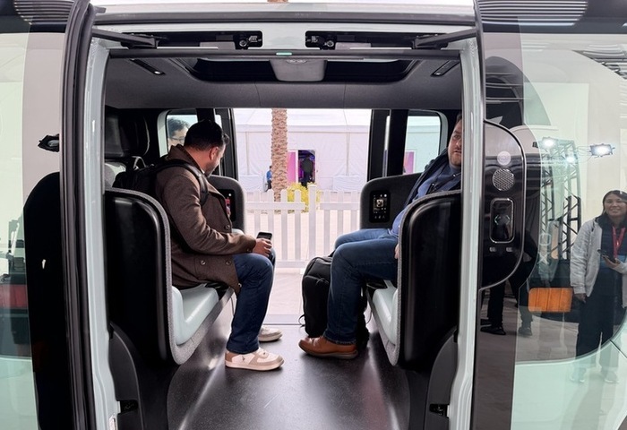 直擊亞馬遜無人計程車　AI想左轉要考慮數十億種路況