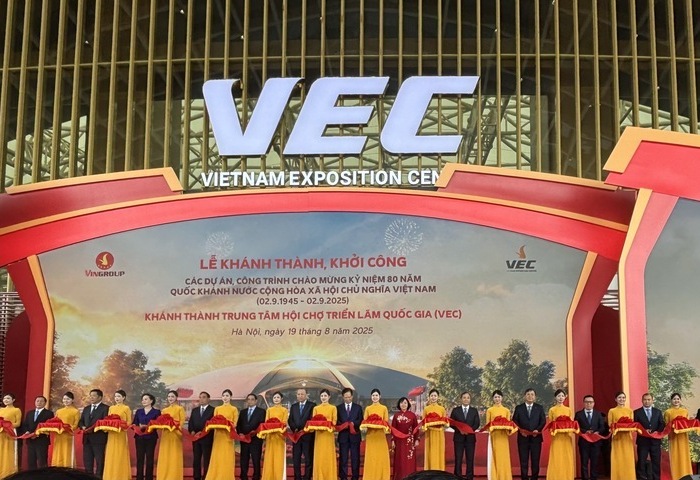 從賣泡麵到掌控越南經濟  東南亞第二富豪傳奇人生