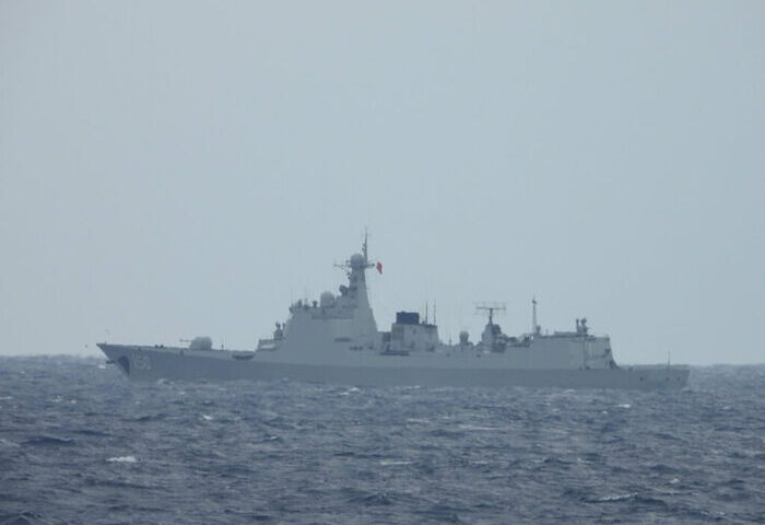 中國海軍海警艦艇東亞集結　路透：一度逾百艘歷來之最