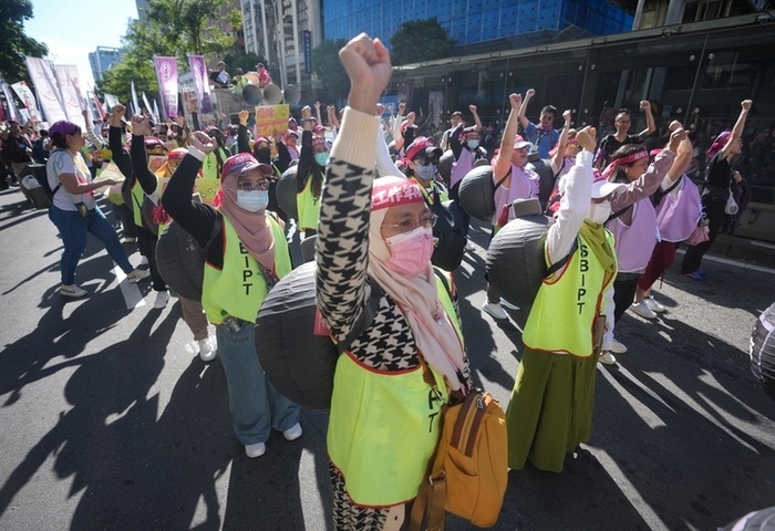 勞部：留才久用方案 近3年已6萬資深移工轉技術人力