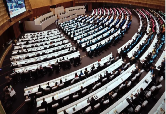 參院門檻爭議難解　人民黨擬提倒閣案