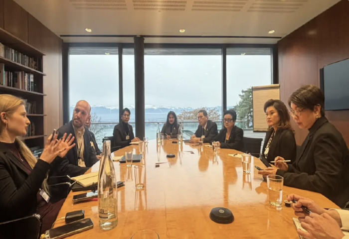 商務部助理與 WEF 會談　邀請蘇帕吉出席達沃斯年會