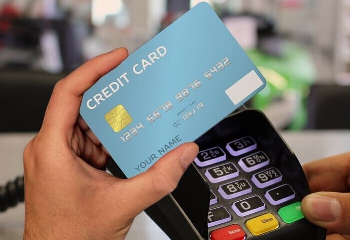 女性刷卡金額筆數領先　男性平均每卡年消費破7萬較高