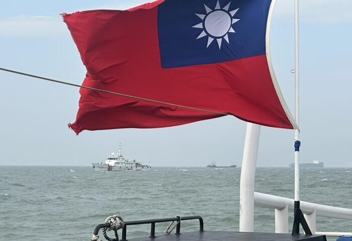 海巡艦監控驅離中國海警船　管碧玲：台灣海域唯一執法者
