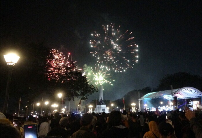 拚親情不拚煙火 菲律賓人跨年歡樂依舊