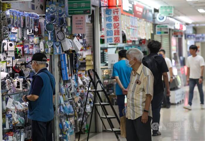 12月PMI連3月擴張　中經院：AI供應鏈進入雙引擎時代