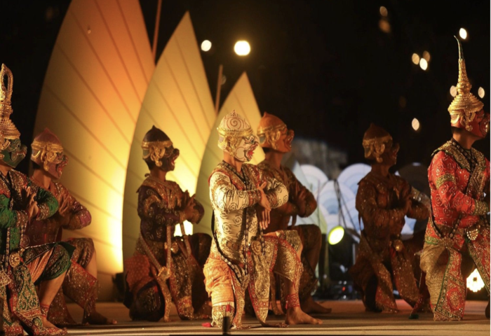 夜色點亮古都　大城府「那瓦藝術節」展新風貌