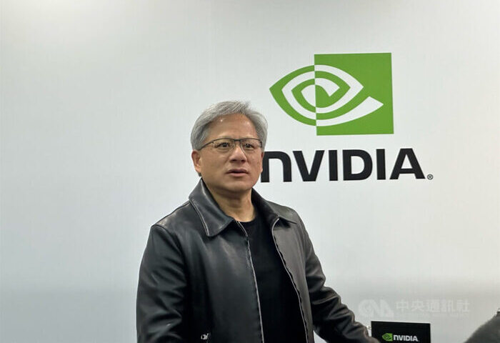 人口老化衝擊勞動力　黃仁勳：機器人將撐起製造業