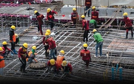 建材價格 12 月持平　公共工程與房市低迷　商務部示警 4 大風險壓抑 2026 年動能