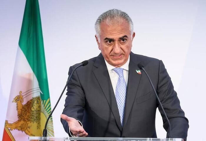 伊朗民眾高喊反政府口號　巴勒維之子籲占領各大城市中心