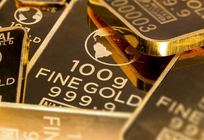 川普對伊朗下通牒金價飆 銀樓大戶出手價訂至少4800美元