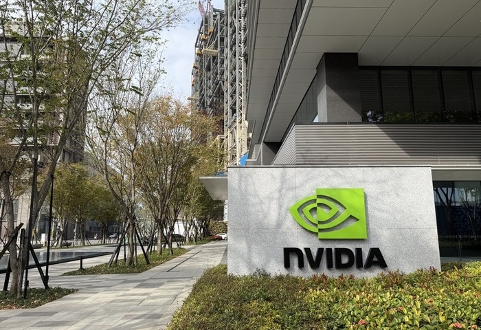 黃仁勳1月底訪台參加輝達尾牙　擬與北市府簽約新總部