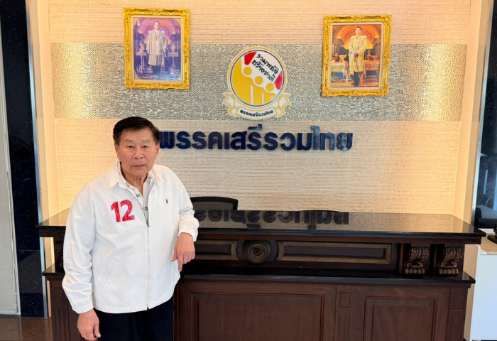 站在體制邊界的人   警察出身者如何推動政治改革