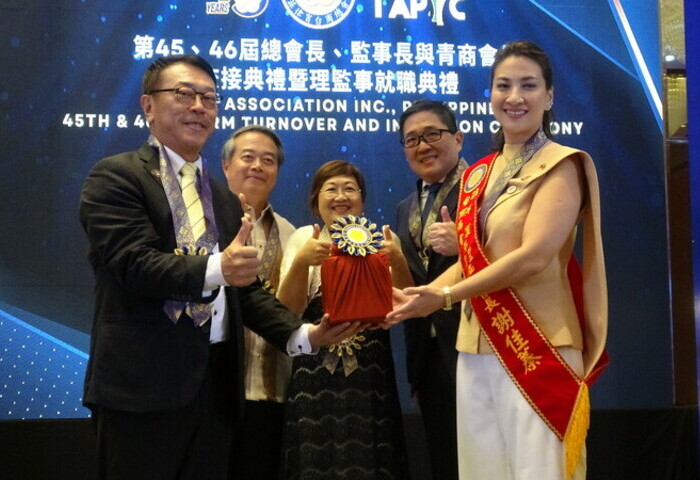 菲台商總會交接　謝佳蓁推「台灣連結」注入新活力