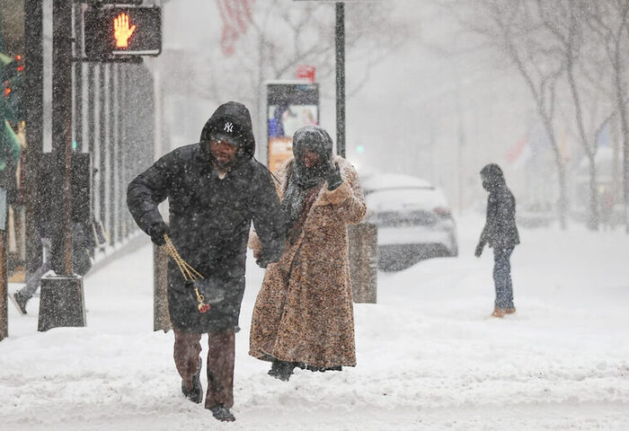 冬季風暴襲美17州和華府緊急狀態　85萬戶停電逾萬航班取消