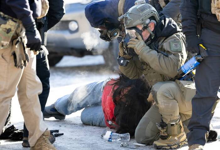 紐時直擊美國移民執法嘆深層撕裂　像敵國部隊在行動