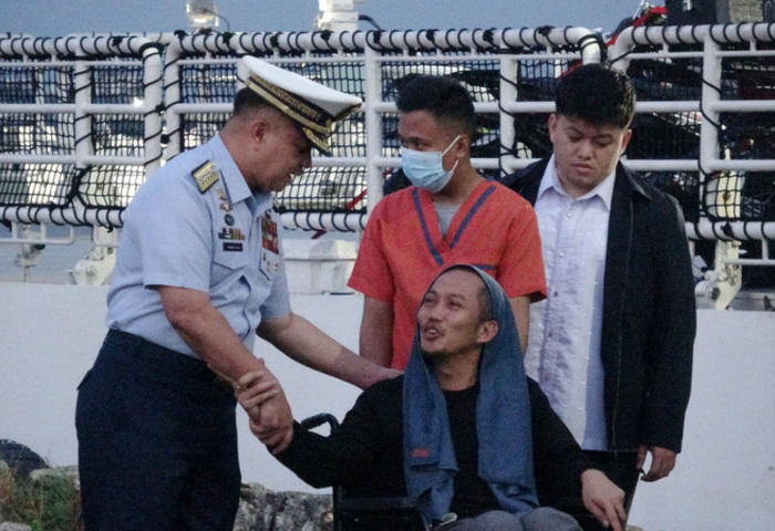 獲中國海警救起菲籍船員返國　南海對立氣氛未緩