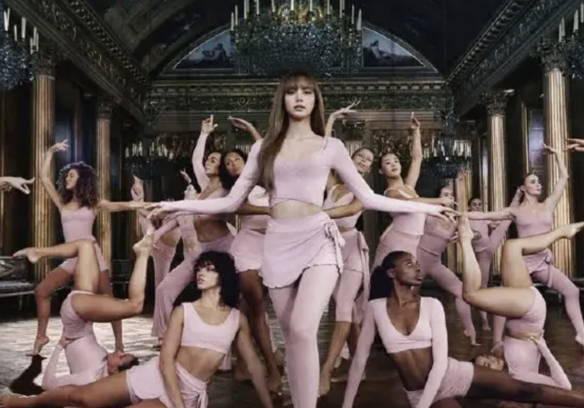 Lisa攜手Nike與SKIMS　春季聯名系列亮相