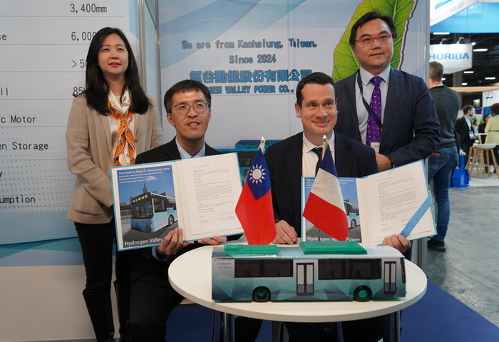 國產氫能巴士技術亮相巴黎　台法企業攜手開發市場