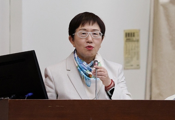 財長：產業界肯定關稅談判　對美投資是產業延伸與擴展