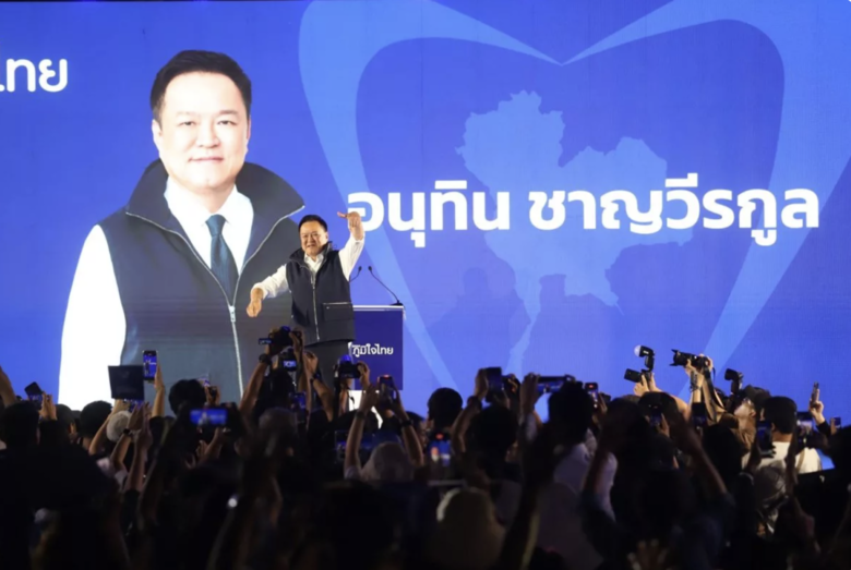 泰兩大黨民調膠著　搶國會席次拚組閣