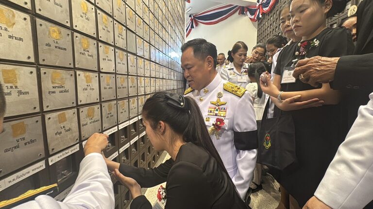 總理主持入祀英靈　42名邊防官兵長眠勝利紀念碑