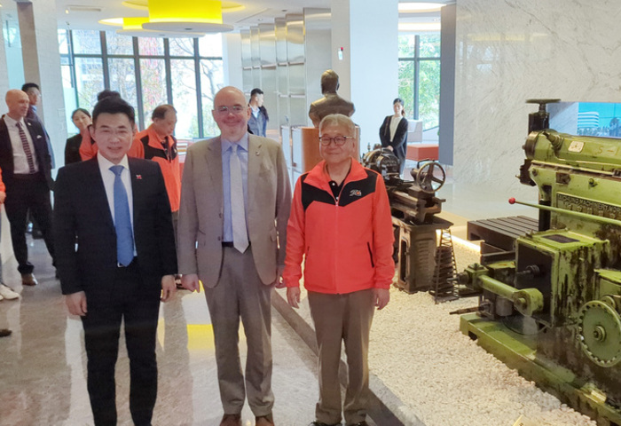 訪機械產業　谷立言：台灣扮演安全供應鏈重要角色