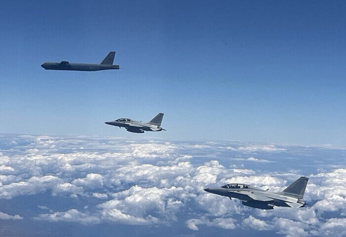 南海緊張之際 菲美完成5天轟炸機投彈演習